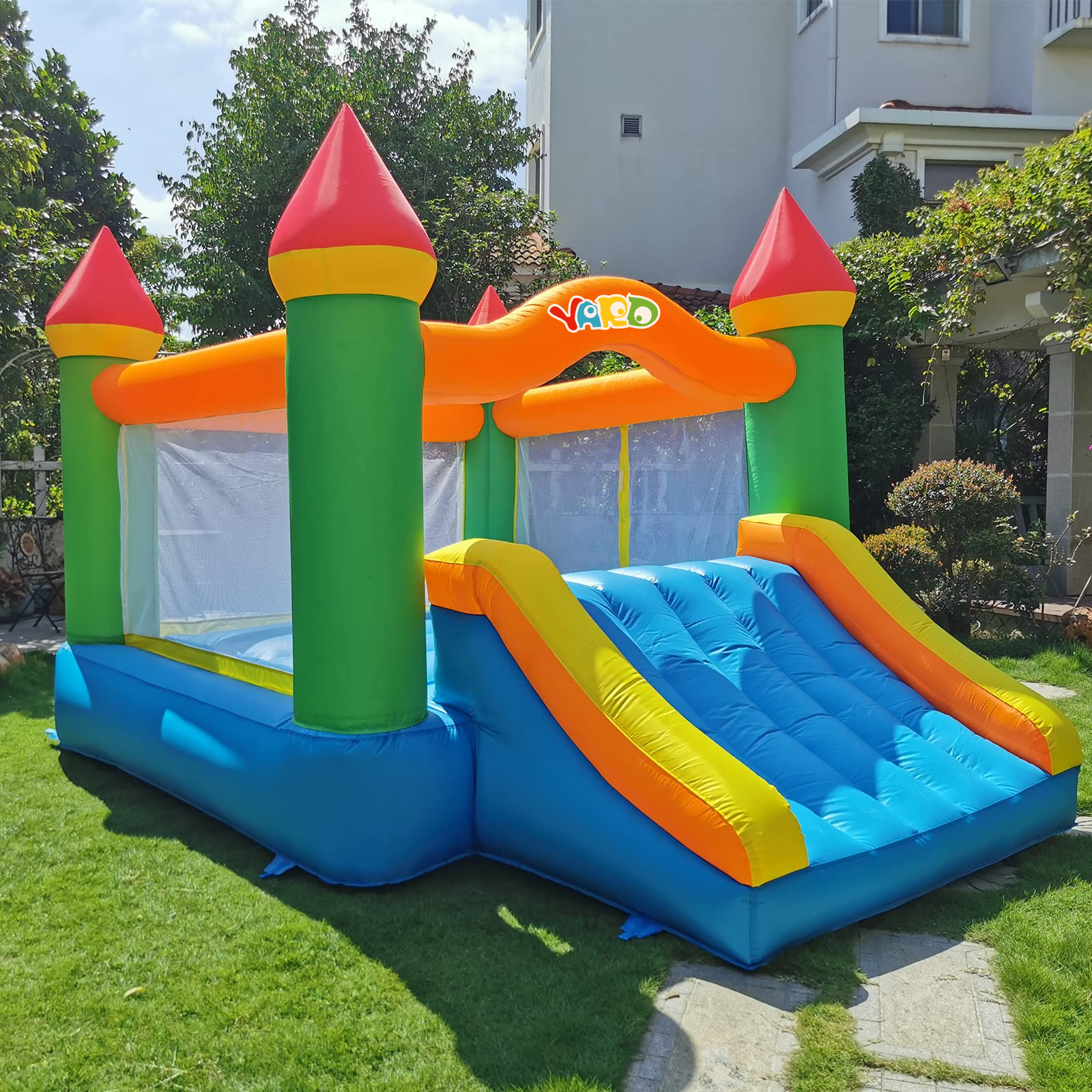 Kids Outdoor Wendy House - Yard Inflatable Bounce House With Slide
