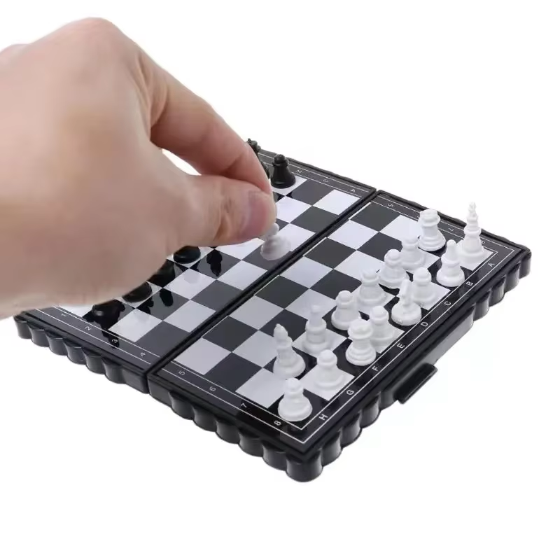Chess Set  Mini Magnetic  Fold – Kids Outdoor Toys B&Q recenzja i cena